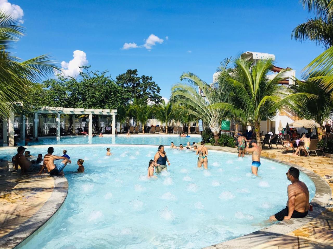 Lacqua Diroma Park E Acomodacao Caldas Novas Exteriör bild